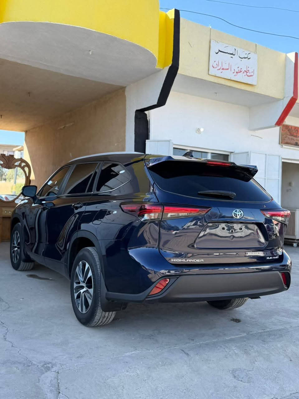 هايلندرموديل2024 لمتد فول داخل ملكي ضرر ربع البونيد
7 راكب كشانه منفصل 
وار امريكي

مواصفات 

فتحة 

فور ويل 

رادارات نقاط عمياء 360 

سماعات JBL

كشنات تدفئه تبريد 

ستيرن تدفئه 

خزن كشنات 

صندوك كهربائي 

كامرات 360 درجه 

شحن  لاسلكي 

درايف مود  ايكو سبورت نورما والترال 

EV MODE 

نزول منحدرات 

هاندبريك بصمه 

اوتو هولد 

شحن تايبسي 

بردات جانبيه
السعر 295 وبيها مجال يرهم مراوس حسب القناعة 
مكان السيارة #صلاح #الدين #الشرقاط
للاستفسار اكثر الاتصال بالرقم 
***********
