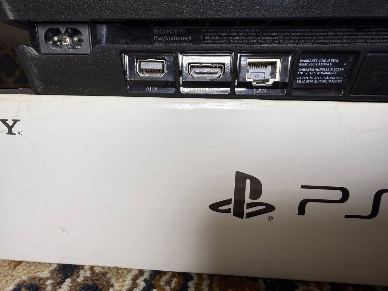 بلي PS4 سلم مساحة (1T) واحد تيرا : نظيف جداً استعمال قليل كامل ملحقات مع يد واحدة اونلاين غير مهكر لأكن إصداره قديم 
(12.00.00) يدعم هاك قرص بحالة حبيت تهكره شي راجعلك 

سعر الجهاز : 225 

الموقع : 

(النجف الأشرف)

للتواصل واتساب : 

(***********)
