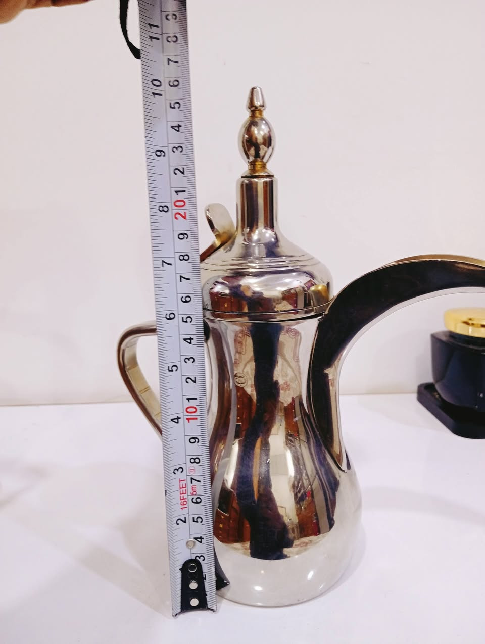 قوري نحاس احمر شغل يدوي مقبض خشب ،،، الدخل مطلي بالابيض القصدير نظافة 100% ،، دله رسلان ستيل شركة السيف بدون اي عيب ،،،،، يوجد توصيل لجميع المحافظات


**إذا كنت صاحب هذا الإعلان وتريد حذفه لأي سبب، رجاءا أرسل رسالة إلى الدعم الفني**