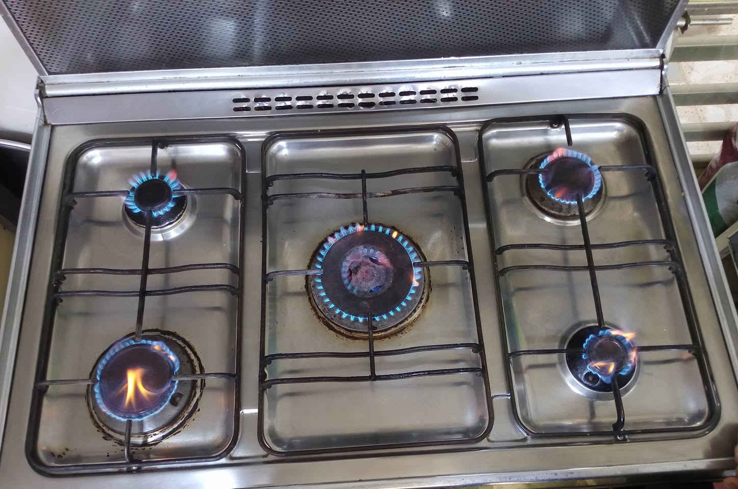 طباخ كريازي خمس عيون سعره 200 قفل .


**إذا كنت صاحب هذا الإعلان وتريد حذفه لأي سبب، رجاءا أرسل رسالة إلى الدعم الفني**