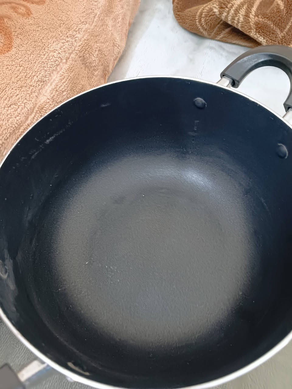 كدور ثنين ثنين وسط باله كلش نظاف قطعتين سعرهن 35 بيع مستعجل


**إذا كنت صاحب هذا الإعلان وتريد حذفه لأي سبب، رجاءا أرسل رسالة إلى الدعم الفني**