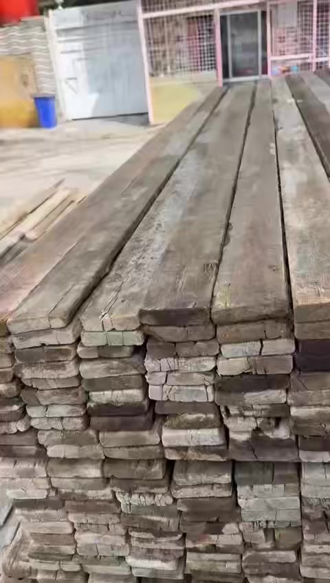 ‏متوفر خشب جميع القياسات مستخدم تريد مفرد تريد قطعي***********
