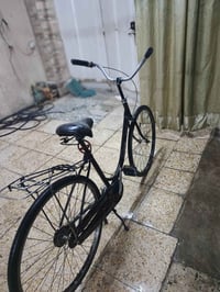 عجلة هوائية • للبيع