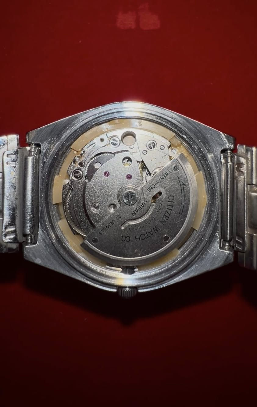 Citizen automatic 21 jewels
ستزن اوتماتيك  ٢١ حجر فنتج 
انتاج قديم 
منفذ يومي وشهري 
قطر 37 
نظافة تامة 
اصلي ياباني 100% 
110 الف سعر نهائي


**إذا كنت صاحب هذا الإعلان وتريد حذفه لأي سبب، رجاءا أرسل رسالة إلى الدعم الفني**