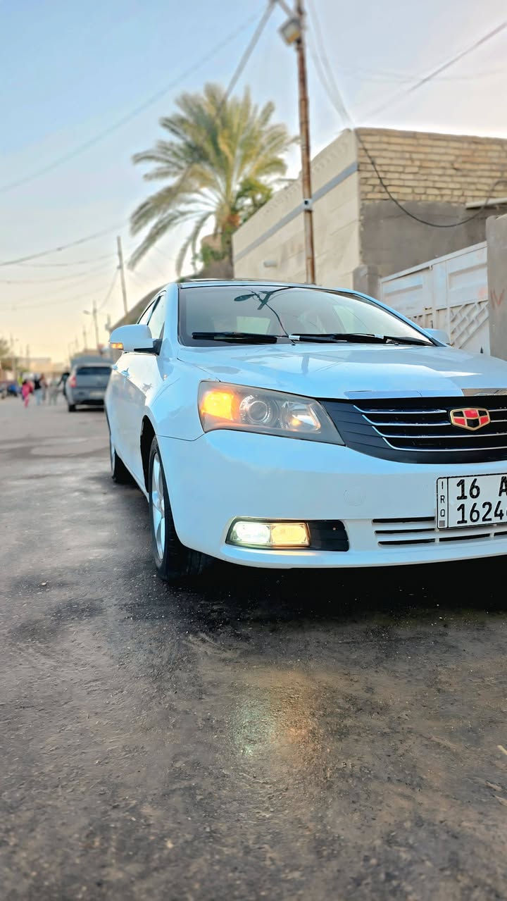 سلام عليكم
سياره امكراند موديل 2013
كير ومكينه كفاله بلاديcvT الياباني المركوب حجم1800c لا تنقيص ولا تبخير حداديه 90٪100
تدفئه+تبريد ثلج تخم تاير جديد 
مواصفاته اشاير بل مري فتحه سستم دمام بلاجكتور جديد سياره ادامه كامله مسويله 
سياره كفاله من تبديل والضربه والفتح سياره جديده معنى كلمة رقم انكليزي بسمي سنويه لل2031 هزه جديده + سنور هم بيه مسويله 
السعر 57 عنوان ديواني رقم الهاتف ***********
