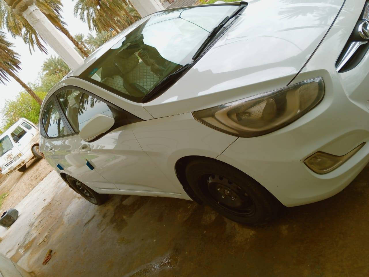 اكسنت خليجي 2014 قطرتين
جاهزه من كلشي رقم بغداد
للتواصل ***********
