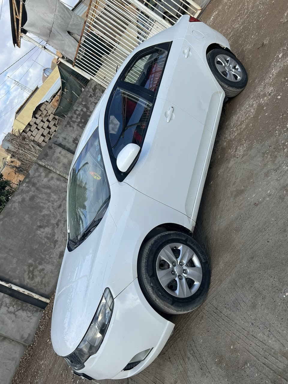 سلام عليكم
كيا سيراتو خليجي 2010 رقم أربيل  شرط التحويل 
محرك 1600 شرط كير أوتوماتيك شرط كهربائيات 
تدفئه تبريد كلها شغاله مكاني سامراء السعر 95 بيها مجال للشراي 
***********
