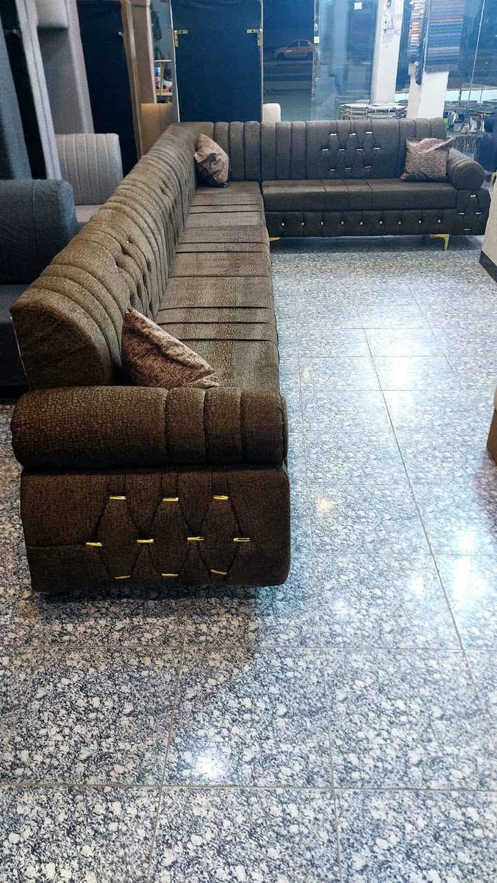 وصلتنا حاويه جديدة تخم ديوان 
١١ مقعد تسكام جديد مقعد بلاويد
اسفنج ٨ سم مميز اول🌻🌻🌻
قماش خاولي السعر🔥 ٣٧٥ الف🔥
العنوان كربلاء حي العامل شارع المستوصف مقابل فحص الوافدين
اتصال📞🗼***********👉
***********👉واتساب💥💥
