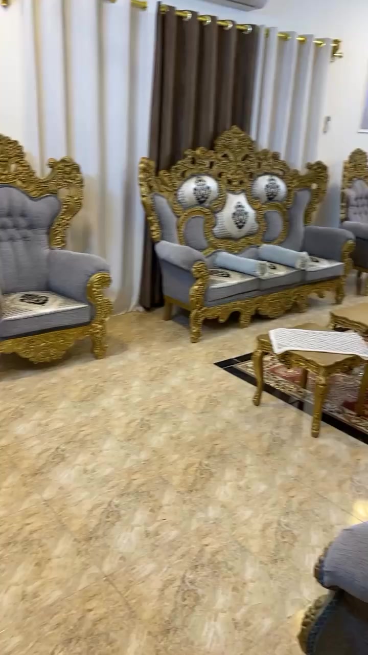 تخم للبيع كلاسيك لاستفسار خاص


**إذا كنت صاحب هذا الإعلان وتريد حذفه لأي سبب، رجاءا أرسل رسالة إلى الدعم الفني**