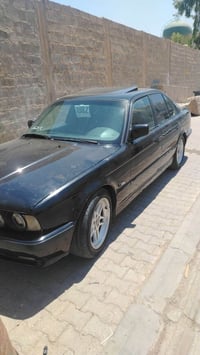 بناوي خواي كورو ميهربان Bmw سعر مناسب ٥٢٥كةپس كير عادي مؤديل١٩٩٢سلايد ...