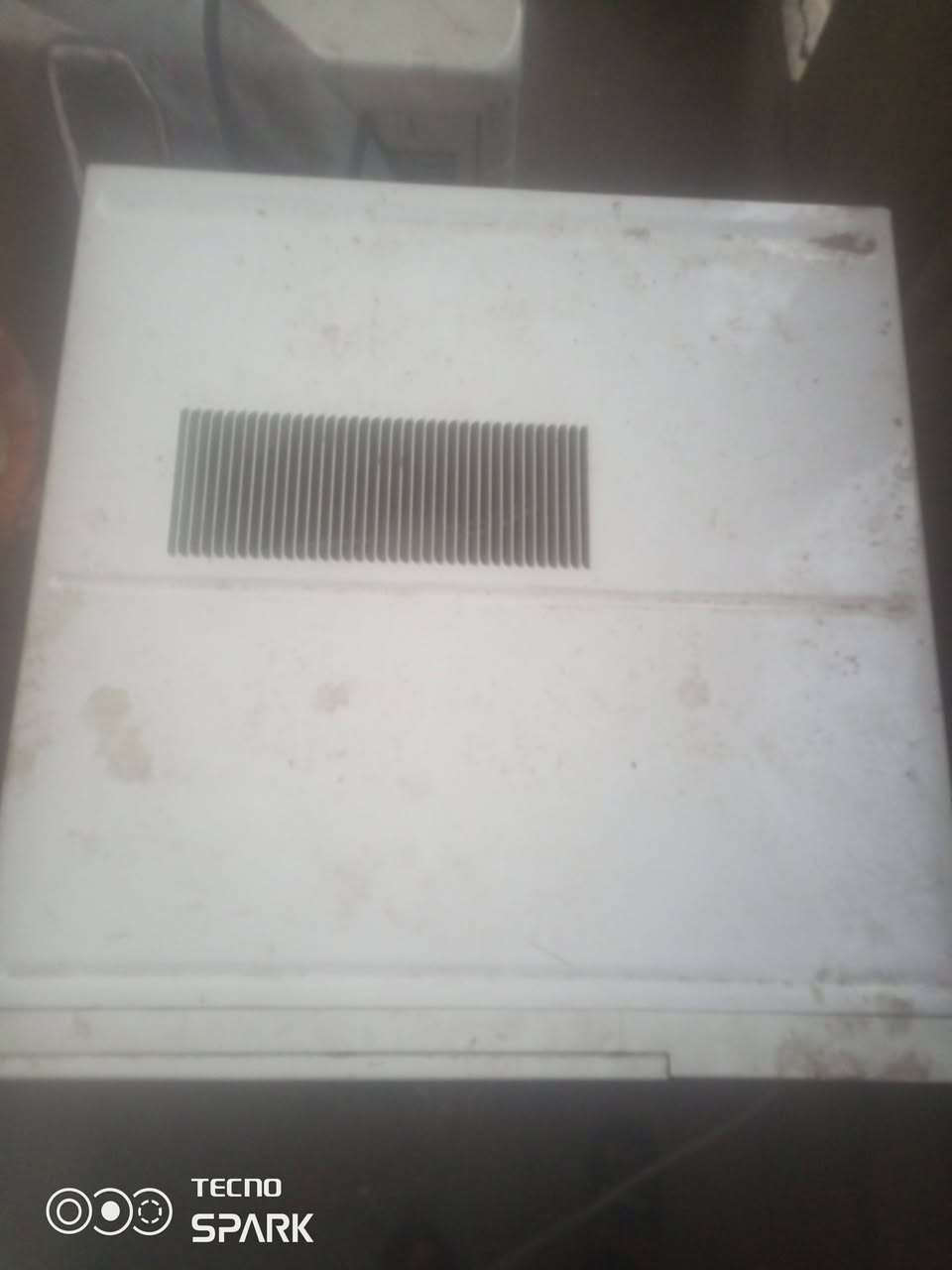 مكيف اخو الجديد نظيف احلى من صور للبيع مكاني بغداد مدينة الصدر 
*********** بي واتساب 
ب250
