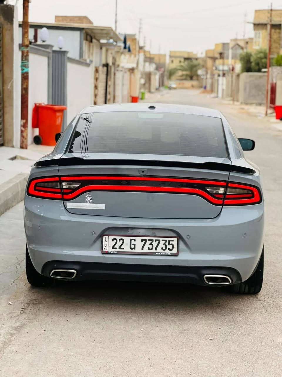 السلام عليكم جارجر للبيع موديل ٢١ اصل سياره جديده كارتون ضربته فقط جاملغ وصور الحادث ب منشور وهنا بلعراق صار بيه حادث جاملغ خلفي سطحي خفيف  السعر 235 وبيه مجال للشراي للاستفسار ***********. واتساب +اتصال
