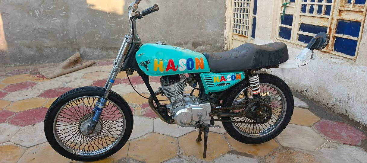 نامه كلك   مكينه 21 
ولباقي شوفت عينك دراجه شعله فول سعر 325 مكاني بلدوايه ***********
