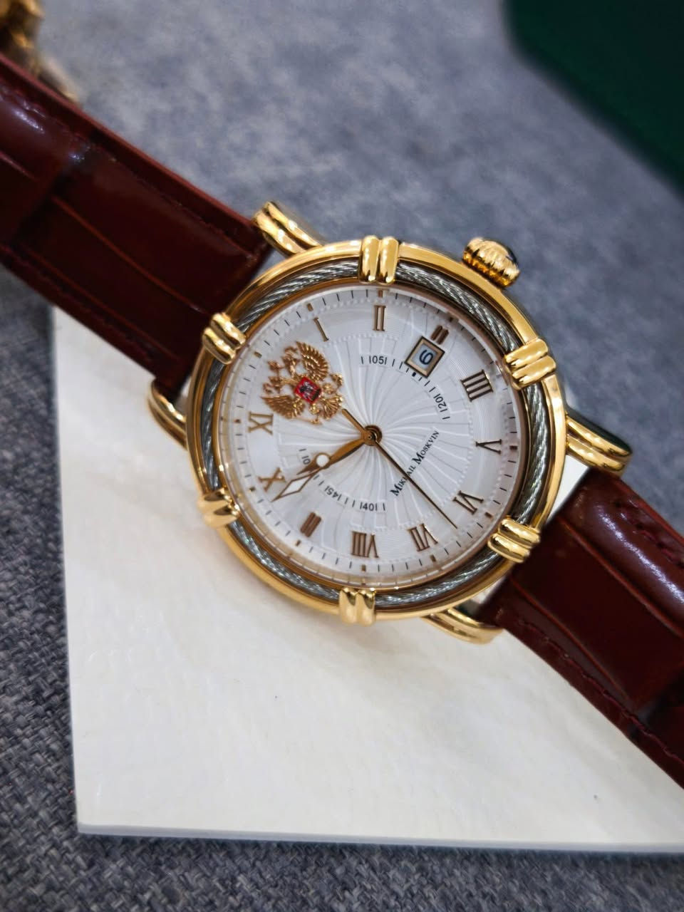 Mikhail Moskvin Russian made 
ساعة ميخائيل موسكفين اوتوماتيك 
روسي أصلي 
جديد غير مستخدم 
كامل ملحقات 
قطر 42
السعر 140$
التواصل واتساب 
***********
