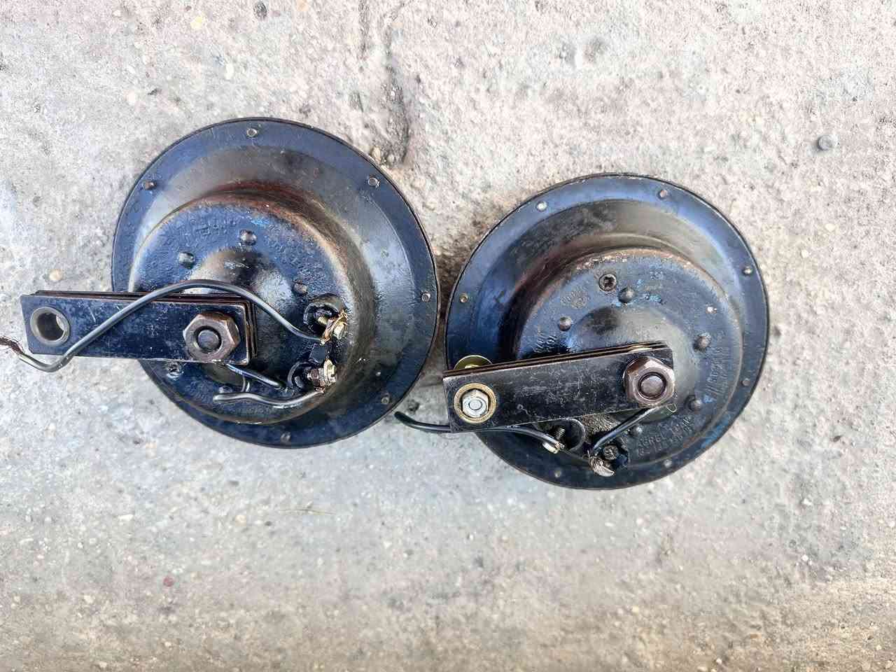 هورنات بوش الماني اصلي للبيع السعر 375 الاستفسار الاتصال ع رقمي ***********
