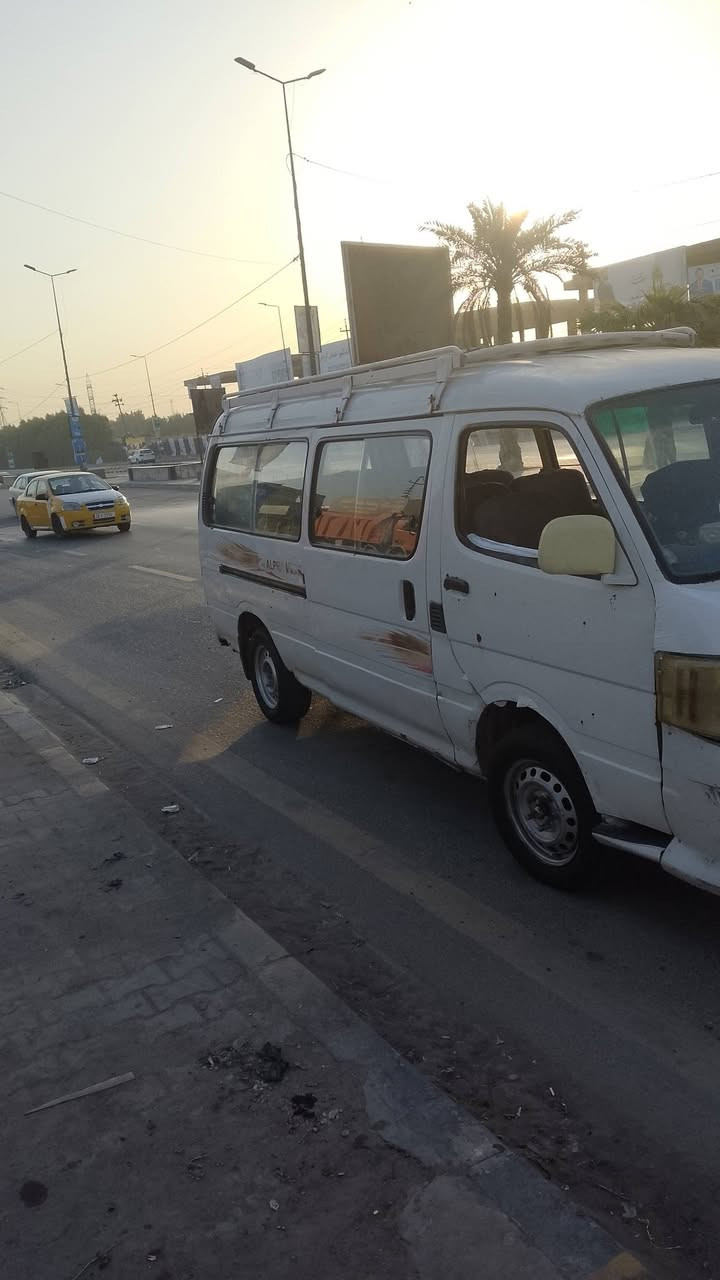 2009لبيع سياره خطه كوفه نجف موجوده في النجف عليه غرامات بيع هل موجود بي راعي وصل خط وبحث قفل 12 ورقه تصال فقط ***********
