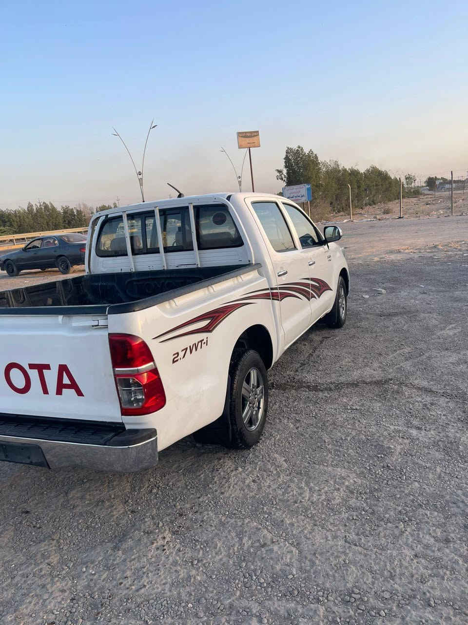 سلام عليكم
بيكم فلاونزه مديل 2014
للبيع او مراوس 
رقم بصره مشروع وطني
شاصي 19
مكينه وكير جدد
حداديه جديده
تخم تاير
كهربائيات كلهه شغاله
سياره جديده وجاهزه من كلشي
العنوان البصره
السعر 170وبيهه مجال
الهاتف ***********
