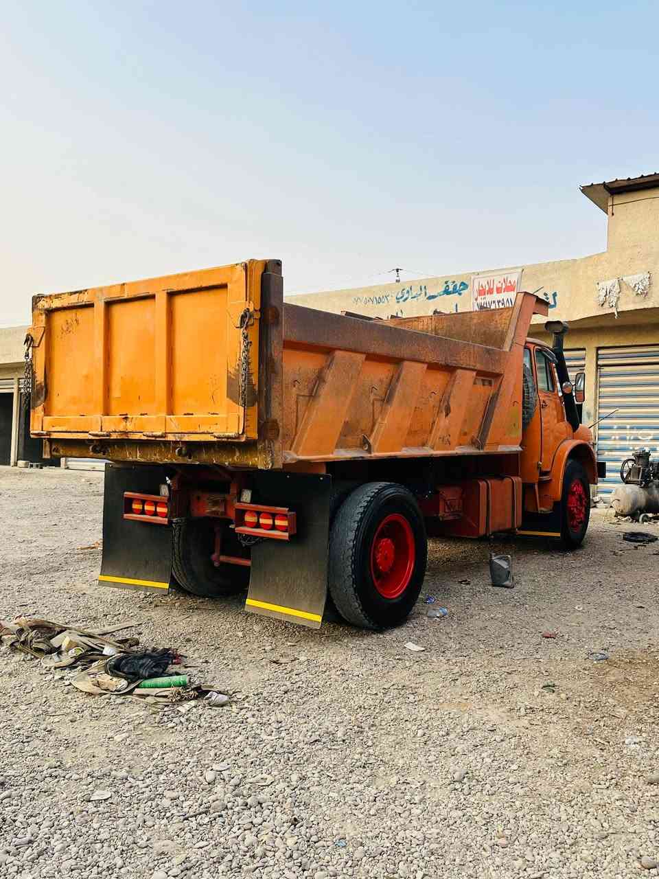 سلام عليكم مان البيع موديل 82سياره خير من الله الستفسار ***********
