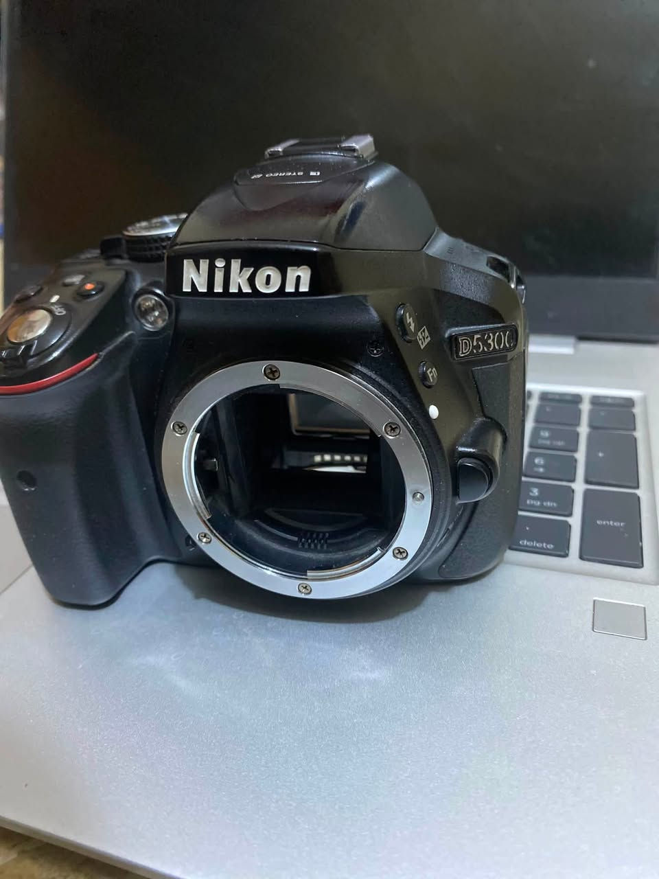 نيكون 5300
الملحقات زم 70-300 

شاحن اصلي 

رام 16   السعر 300


**إذا كنت صاحب هذا الإعلان وتريد حذفه لأي سبب، رجاءا أرسل رسالة إلى الدعم الفني**