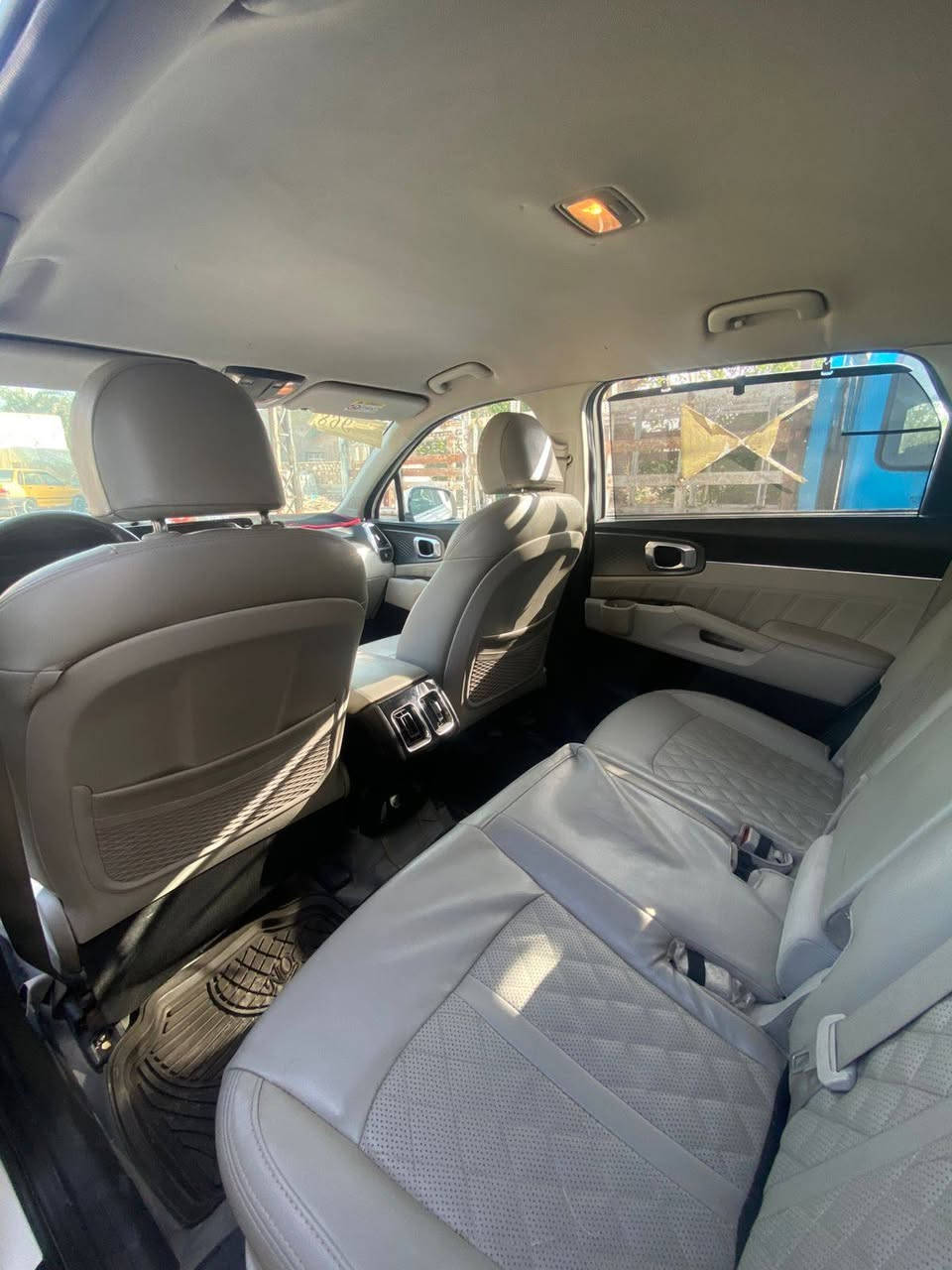 سورنتو 2021 خليجي رقم واسط
٦ سلندر  7راكب ماشية 122الف كراسي جلد كهرباء بصمة تشغيل وبصمة دخول تشغيل عن بعد صندوك كهرباء تبريد٣  قطع الصبغ جاملغ عكس السايق مع الابوابجهة السائق رشات صبغ اثر شخوط بس مكاني  نجف لايت لد زنون لتواصل***********

السعر 198 وبيها مجال للشراي
