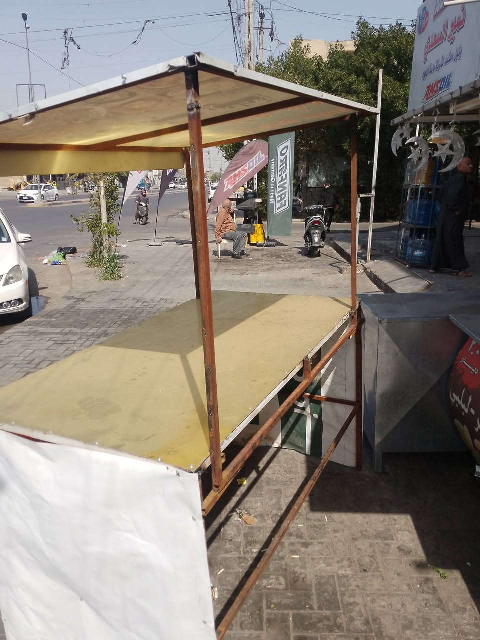 عربانه برجر للبيع مع ميزين الاستفسار ***********
السعر 600 الف المكان بغداد حي العامل
