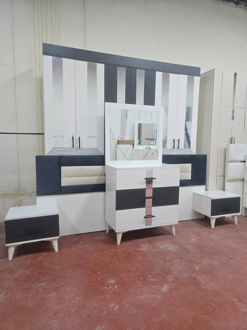 غرفه نوم تركي مستخدم 6قطع نضافه اخت الجديد 💗ث
#سعر 500قفل مع الشد والنقل داخل بغداد مجاني 💗
يوجد انواع الغرف التركي 💗


**إذا كنت صاحب هذا الإعلان وتريد حذفه لأي سبب، رجاءا أرسل رسالة إلى الدعم الفني**