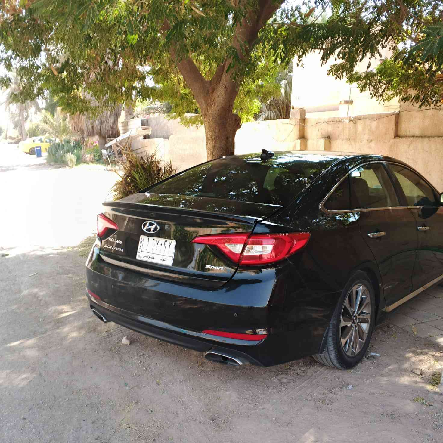 سوناتا 2016 لون اسود وارد امريكي محرك  2400 مواصفات Sport
مميزات السيارة:

فتحه سقف 

بصمه 

كشن كهرباء 

تحكمات ستيرن جهتين

ثلاث وضعيات قيادة (نورمال _ايكو_سبورت)

كامره خلفيه

اثنين اكزوز

العنوان:النجف

للاستفسار ***********
السعر 130$
