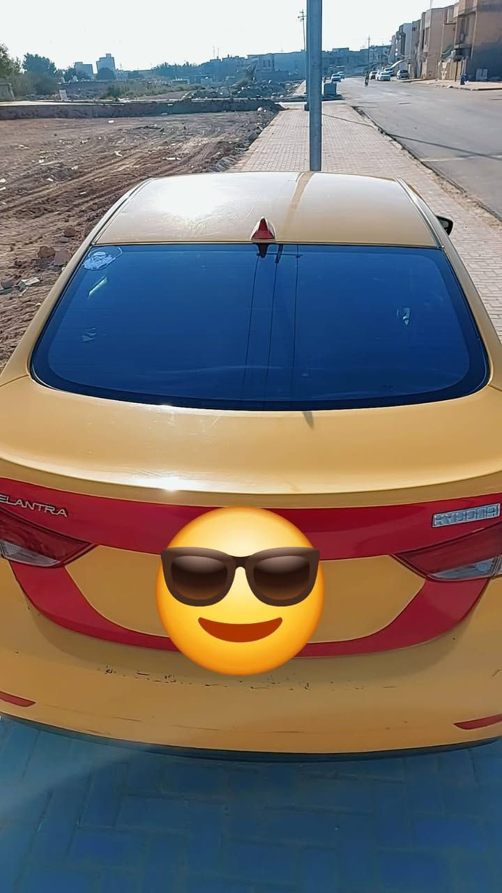 سلام عليكم النترا موديل 2015امريكي حادث جاملغ وبنيد رقم بغداد انكليزي مواصفات نص فول معروفه مكينه 1800دوش السعر 105وبيه مجال مكان كوت ***********
