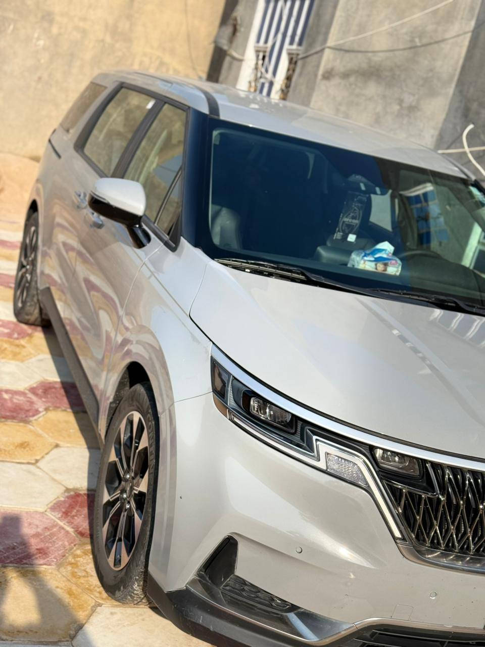 للبيع فقط
كيا كرنفال وارد أمريكي 2024 أجره أجره رقم أربيل
سياره جديده بدون خط
العنوان السماوه الرميثه 
لون اسمنتي مميز
فول مواصفات ماعد الفتحه
تشغيل عن بعد
سايد بريك كهربائي
تشغيل بصمه
تحكم ستيرن
شاشه لمس متصل
خمس كامرات
حساسات أمامي وخلفي +رادار جانبي
كشنات جلد +تبريد +تدفاء
جنطه كهربائي +أبواب كهربائي
أربع بصمات +ويل كروم
لايت زنون أل أيدي
أربع أنظمة قياده
قياده ذاتيه +مثبت استيرن
حادث بنيد مصلح بلاد
الاستفسار اتصال على رقم
(***********) وتساب
