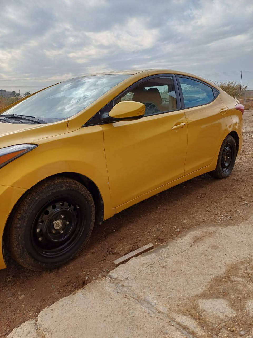 السلام عليكم
النترا للبيع (2015)
محرك 1800 دوش المرغوب كير اي تي 
وارد امريكي حادثها جاملغ الايمن بالخشم مال جاملغ 
السياره رقم بغداد 
مكان السياره بغداد 
رقم ***********
