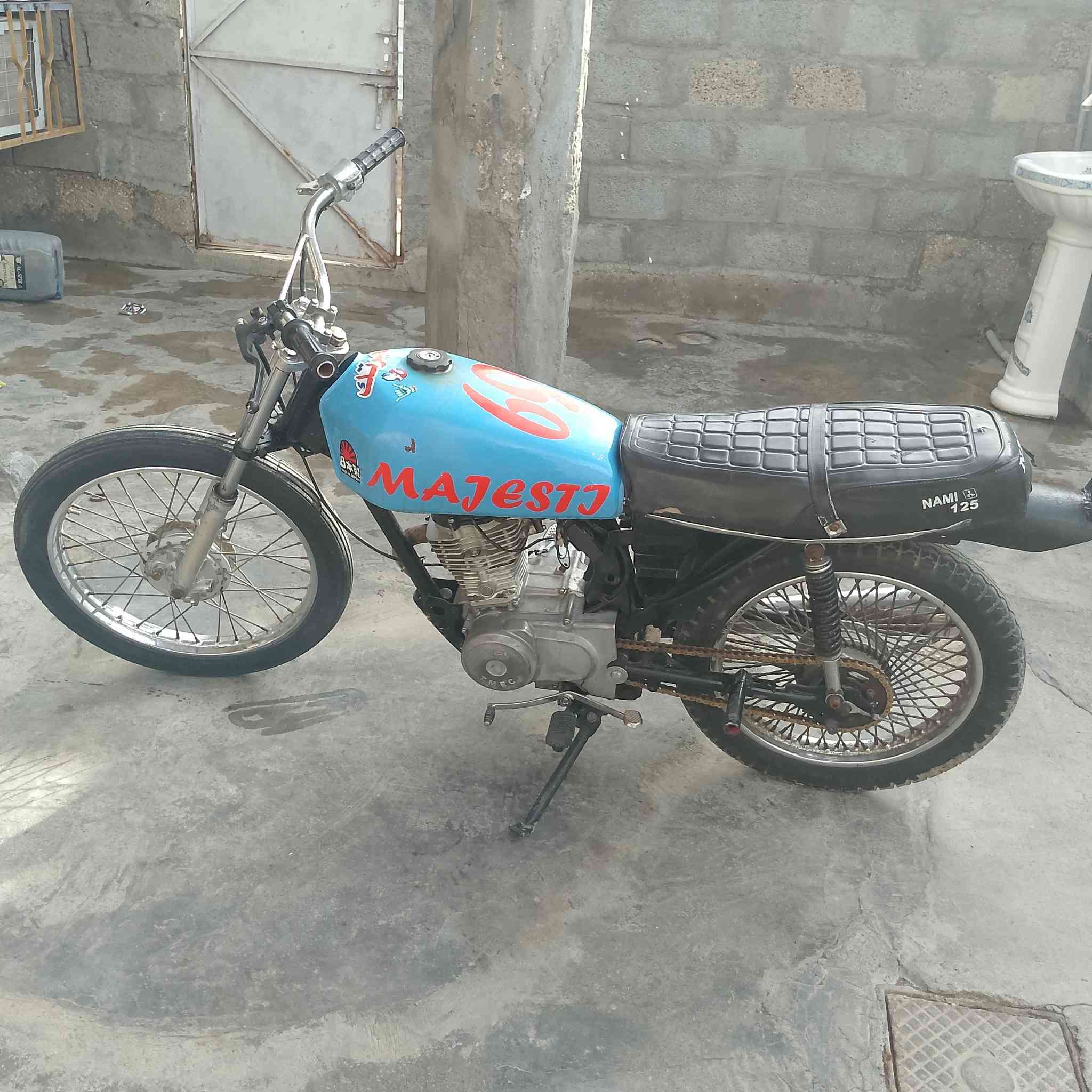 سلام عليكم دراجه تايكر حربي2020 كلك مكفوله من سرقه بيع او مراوس بنامه دراجه نضيفه خير من الله 300 قفل قفل مكاني بابل سده الهنديه


**إذا كنت صاحب هذا الإعلان وتريد حذفه لأي سبب، رجاءا أرسل رسالة إلى الدعم الفني**