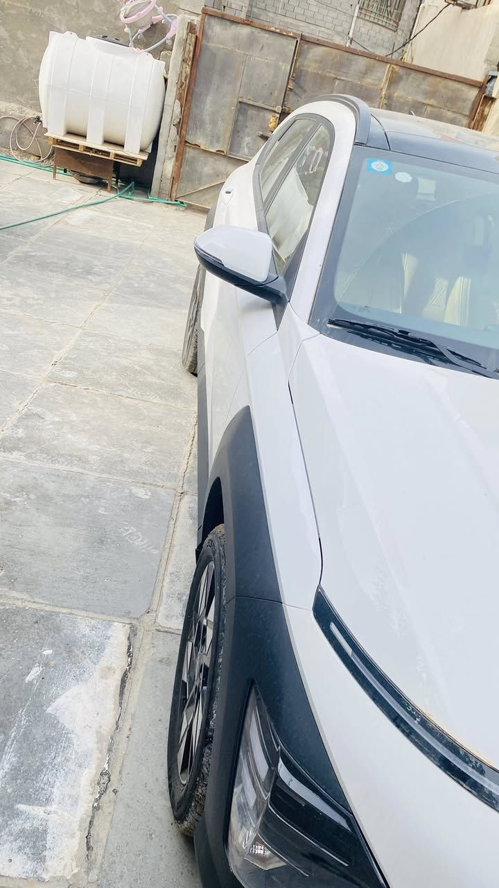 كونا 2024ماشيه 3800مكفوله  سعر 205وبيها مجال  ***********مكاني البصره رقم سياره بصره تحويل مباشر
