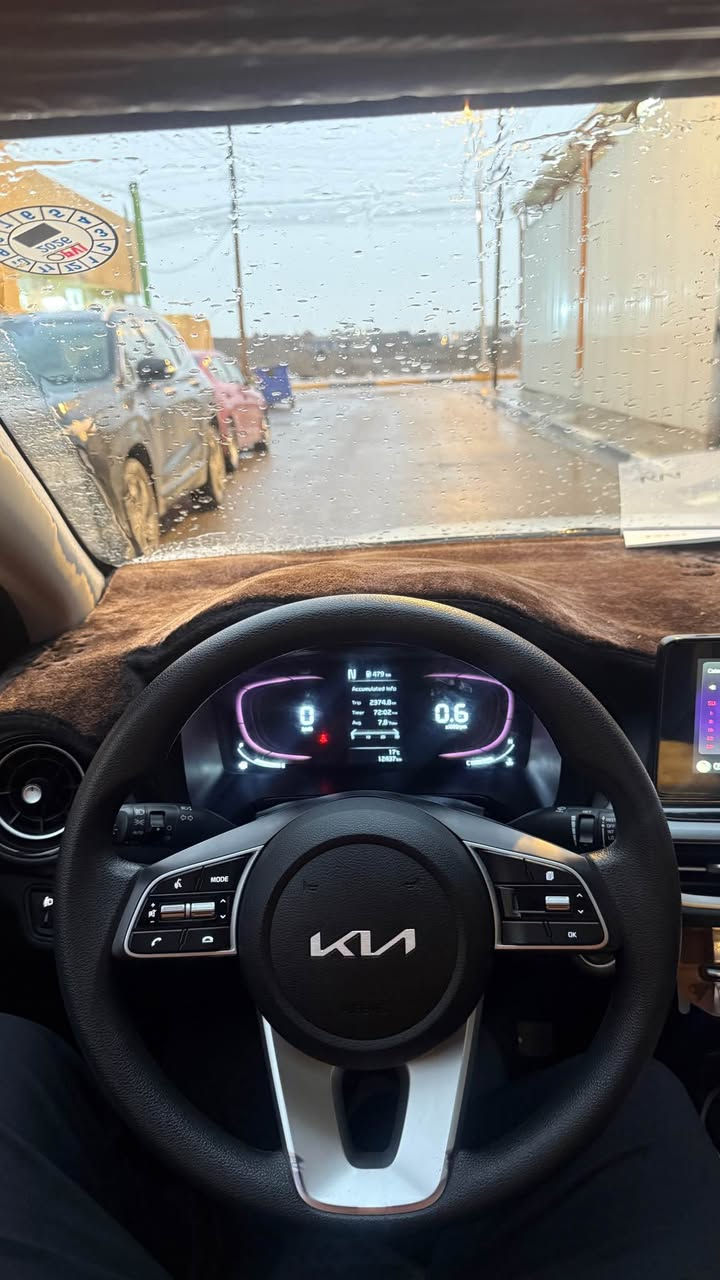 السلام عليكم للبيع او مراوس بجارجر او اوباما او سوناتا  K3موديل 24 تجميع صيني

السيارة فول مواصفات ما حاجة اذكرهن 

رقم اربيل الجديد السيارة حيل جديدة بعدهي بحالة الشركة ماشية 12 الف كيلو فقط 

محرك 1500 دبل نوزل 

السيارة كفاله عامة عدا كارت على كد 4 اصابع يم البگ لايت 

مكاني بصرة 

السعر ب 138 وبيهة مجال 

*********** الزبير, البصرة
