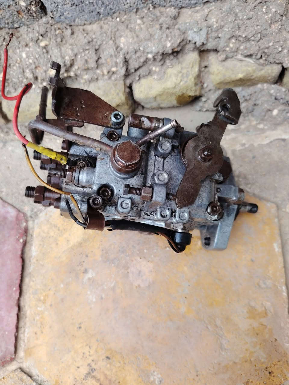 سلام عليكم بم كيا بستا نضيف للبيع مكان بابل سعره 200 الف ***********
