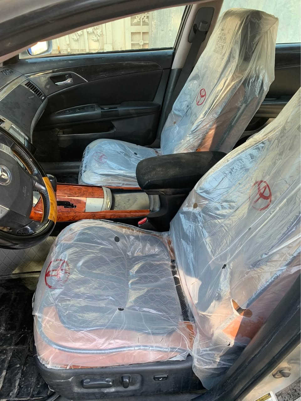 افلون 2008وارد امريكي بيها تجيه خفيفه بدون دواخل جاهزه السياره رقم بغداد  
السعر 81 
للمراوس 

*********** بغداد, العراق
