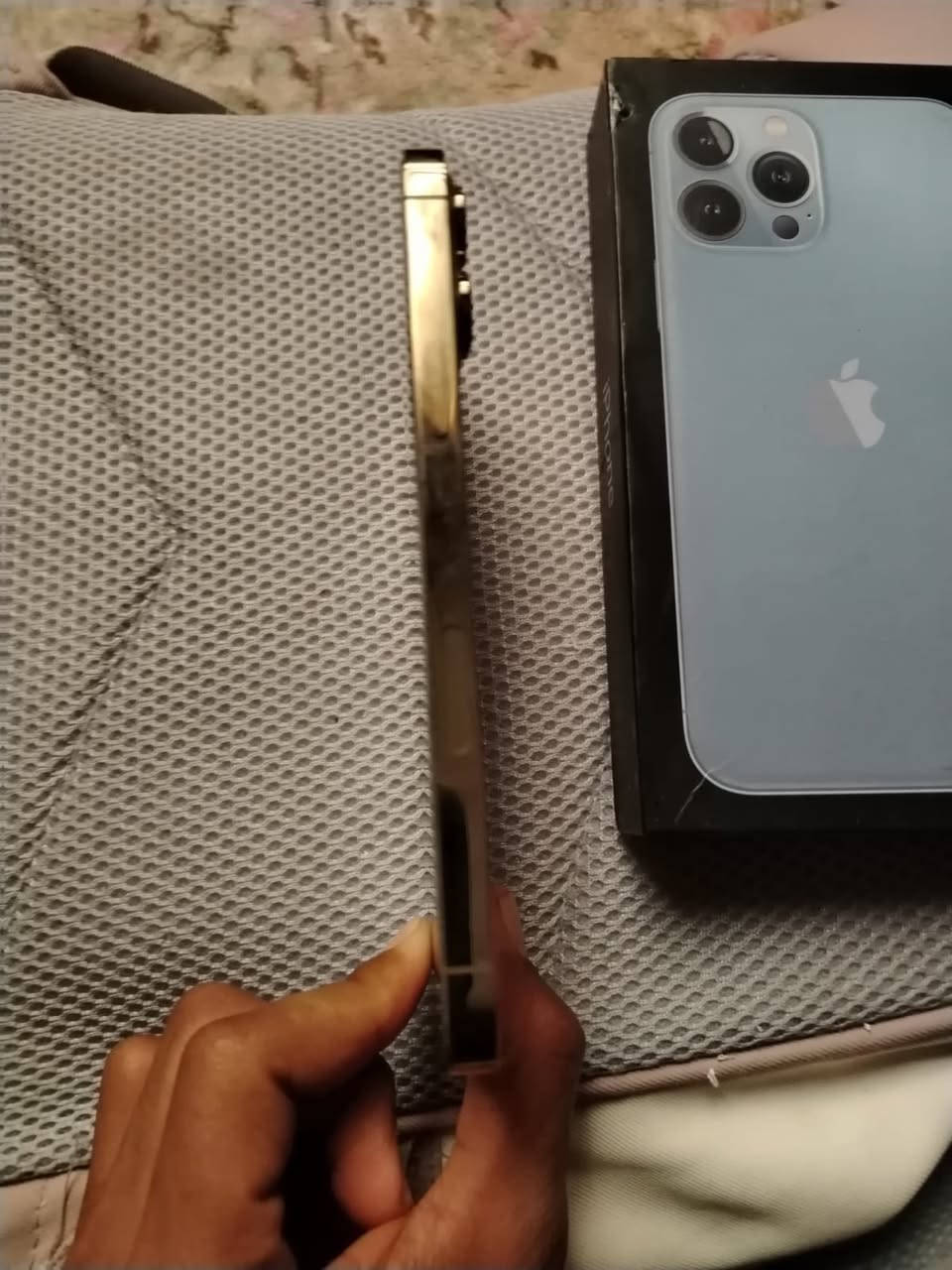 سلام عليكم جهاز ايفون 13ابرو ماكس نضافه 100+مكفول كفاله من ضهر الا شاشه وستفسار علا رقم 👍***********
