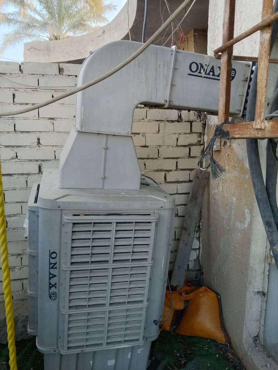 اثاث معهد للبيع
للاستفسار *********** اتصال او واتساب
