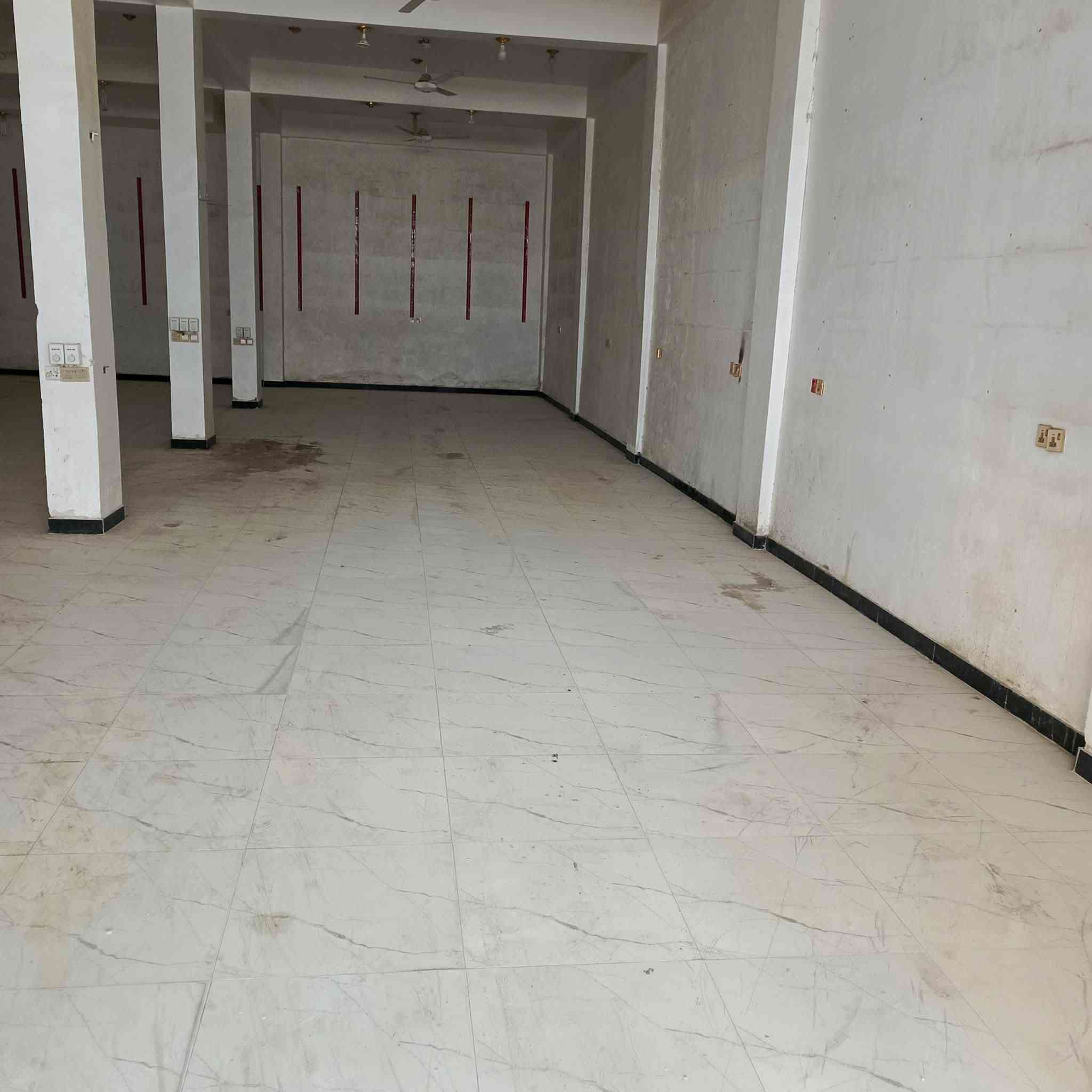 بنايه للبيع خلف السريع بشارع الكهرباء  ***********
