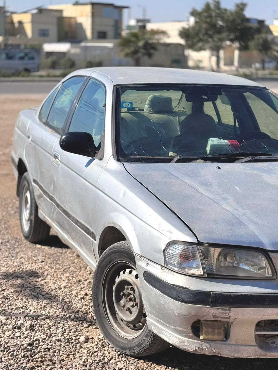 نيسان سني الياباني موديل 2000
رقم قادسيه الماني مشروع وطني 
سنويتها لل2028
حداديه جديده 
تبريد شغال
كير ومحرك مكفول 
السعر 33 هاتف *********** بغداد, العراق
