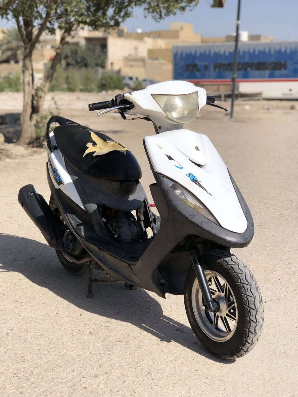 السلام عليكم ماكس عدله لدراجه ختم واحد ويه لمكينه
مفتوحه 55 ولباقي كله بلاد 
عوزها سلف 55 فقط 
سعرها 500 وبيها مجال بسيط 
ناصريه حي التضحيه


**إذا كنت صاحب هذا الإعلان وتريد حذفه لأي سبب، رجاءا أرسل رسالة إلى الدعم الفني**