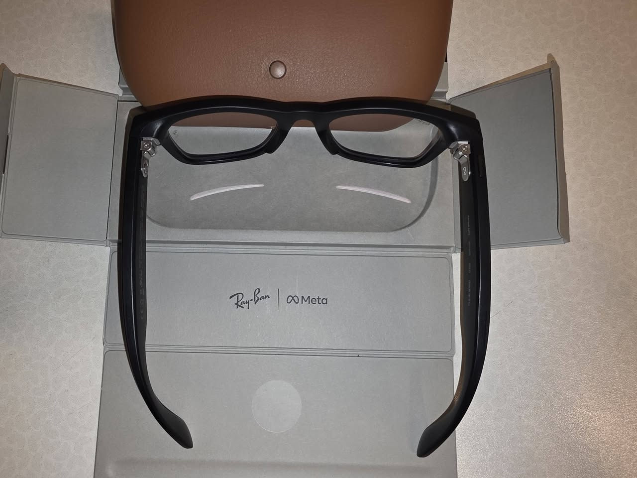 للبيع نظارات Ray-Ban Meta Wayfarer مستعمله شي قليل
مواصفاتها موجوده بالصوره 👇👇👇


**إذا كنت صاحب هذا الإعلان وتريد حذفه لأي سبب، رجاءا أرسل رسالة إلى الدعم الفني**