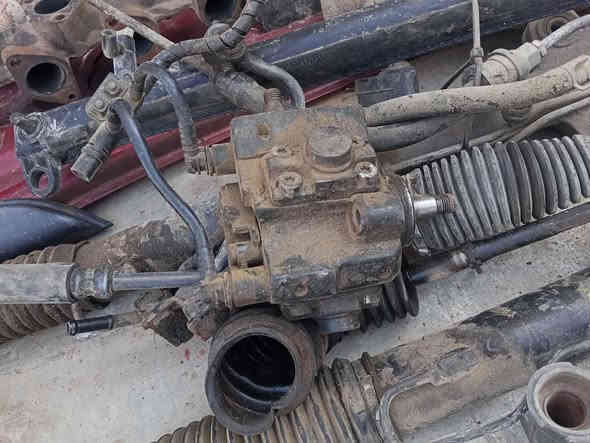 قطع غيار مال محل تعزيلة لان تم سحب المحل من البلدية 
ابيع شيلة وحدة و مفرد 
وتساب 
*********** البصرة
