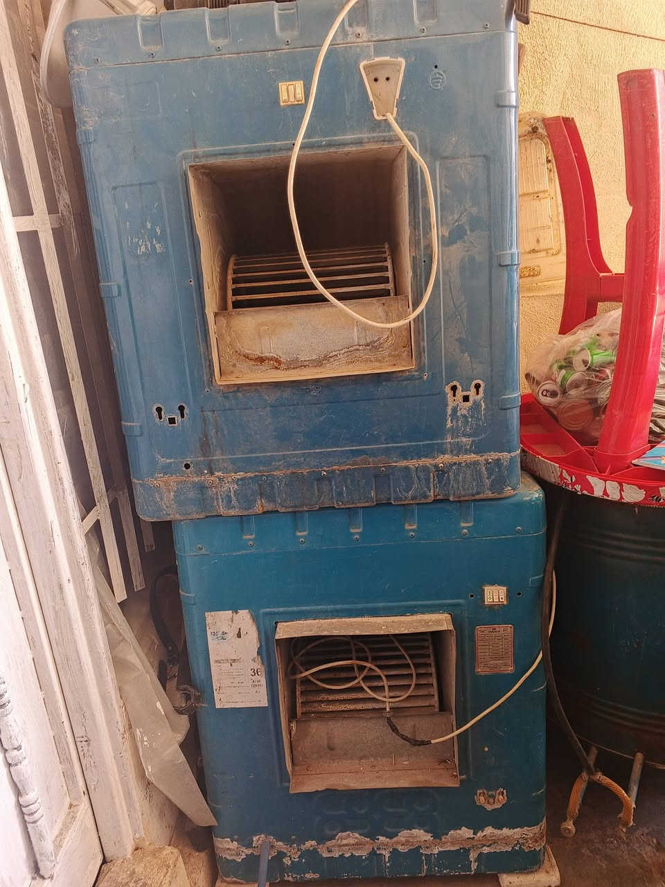 غراض للبيع كلمن وسعره اليريداخابر***********
