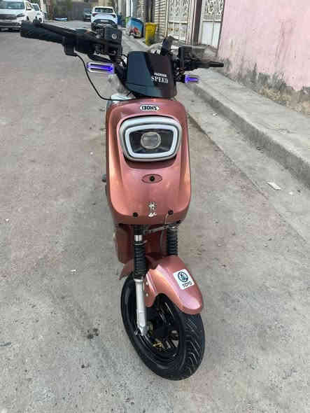 دراجة نوع R8 للبيع
بطاريات 5 كبار
نظام بك
نظام تشغيل كارت
نظام انذار سرقة
دراجة استعمال شهرين فقط
العنوان بغداد البلديات
السعر 375 وبيها مجال
***********
