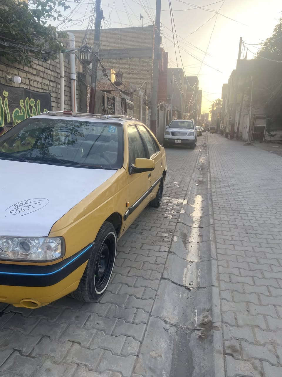 السلام عليكم بيجو لميس للبيع او مراوس ب بيوايدي  وانطي فرق مديل12  رقم بغداد  باسمي ثاني يوم احولك السياره بيهه سيبايه حيدر سحاره وتخم تارات جديد ما صارله شهر السياره بيه خيط بخار هستوه قليل كلش نقصهه بس صدر امامي 
 الياره ما بيه ضربه بيه ضخه ب جاملغ امامي ورجع بارد فقط 
التبريد شغال السياره كمال شغل واطلع  *********** ما متواجد بالفيس اتصل وادللل
