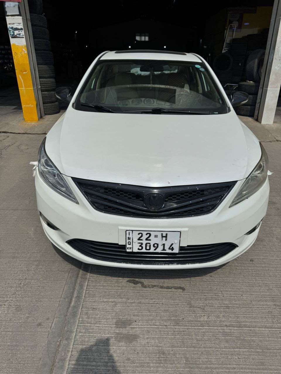 قەپات مواسەفات!! Changan eado 2014
سەیارەکە هەتا بڵێی پاک و جوانە سڵایدە ئاوێنە شەفتە absە  trc کۆنترۆڵە شاشەیە بلوتوزە زۆر مواسەفاتی تر تەبرید سارد و گەرم بە شەرت گێڕ و مەکینە و کارەبایاتی بەشەرت سەنەوی تازەیە   دو بارجةو نيوى بوياخة بى ناوكرتن  لە شووشە جوانتر نەبوو نەتەوێ لە ڕەسمەکان چۆنە ڕووبەڕوو جوانترە 
شوێن هةولير.
*********** أربيل, العراق
