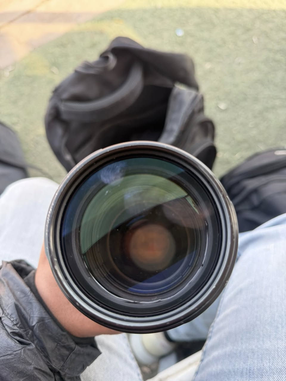 عدسة 70/200
اصدار ثاني دبل ستبلايزر فتحه 2:8
خلل صورك مغوشة
طايحه مني 
سعرها 700 

للستفسار ***********
