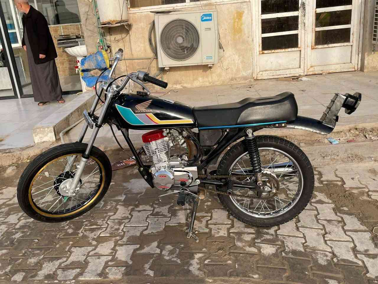 دراجه للبيع ادوات تيربو مامفتوحه لسعر 550 بيها مجال مكان بصره كرنه *********** او خاص
