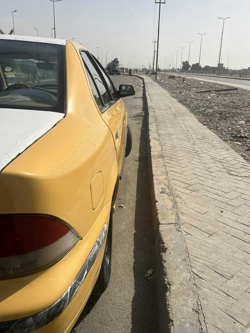 السلام عليكم سمند 2011كير مكينه صدر تخم تاير سياره جاهزه سنويه لل٣٠  فقط جاملغ عكس السايق والباقي كفاله ماني بغداد الامين الثاني النواب ظباط***********@
