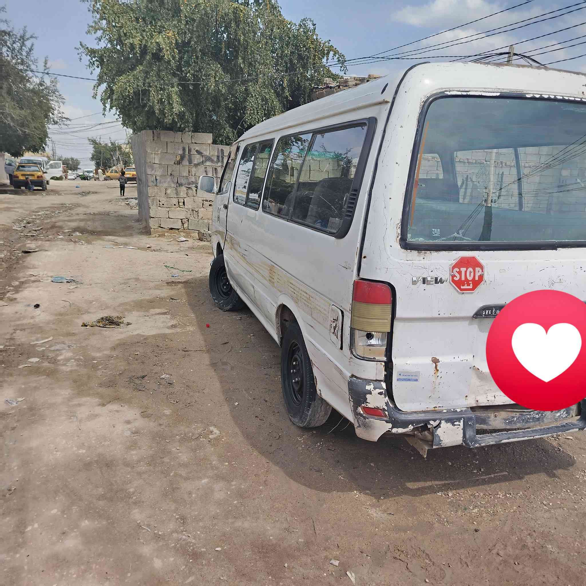 سلام عليكم كيه فتون موديل ٢٠٠٩ كير مكينه واكسن خير من مكينه كاز سياره جاهز تخم تاير كهربائي شغاله باتري جديد سلف جديد سياره جاهزه غرفه نضيفه حدايه جديه سياره مابيه نقص كبل الشارع سعر 20 /***********
